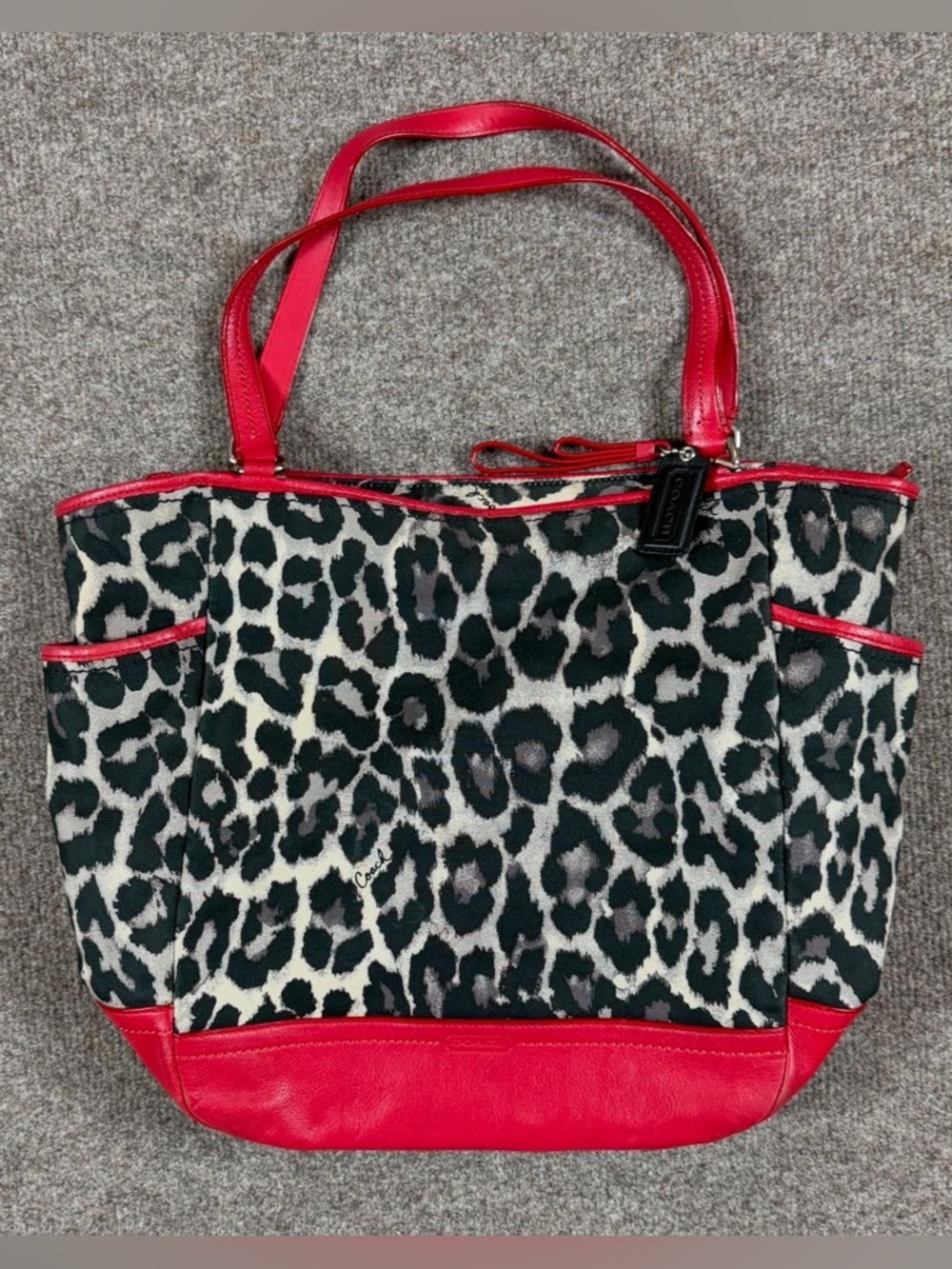 Coach Ocelot Animal Print Carrie Tote Shoulder Bag Red Leather Trim Zip Closure - Picture 2 of 14
